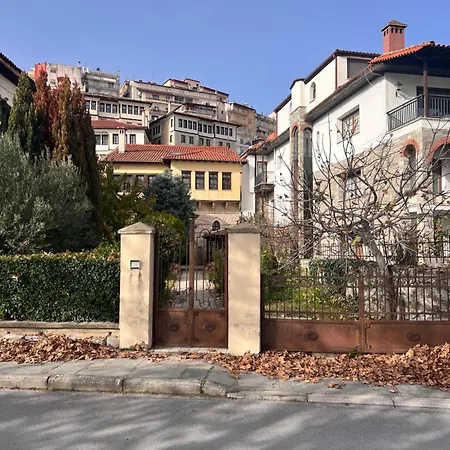 αρχοντικό λίθος Kesriye